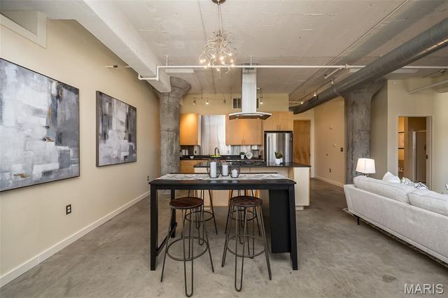 1611 Locust Street 406, St Louis, MO 63103