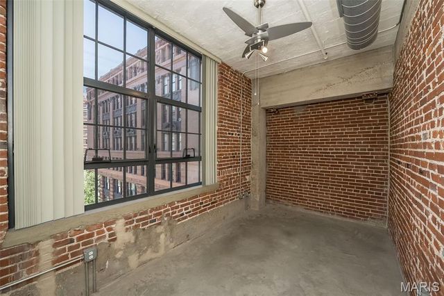 1611 Locust Street 406, St Louis, MO 63103