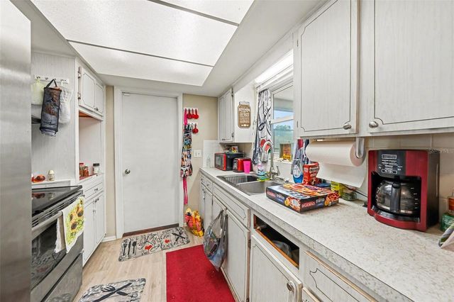 2927 FINCH DRIVE, Holiday, FL 34690