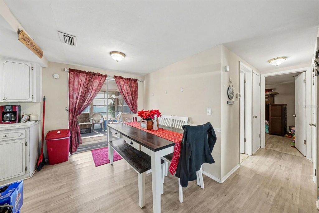 Image 11 of property listing at 2927 FINCH DRIVE, Holiday, FL 34690