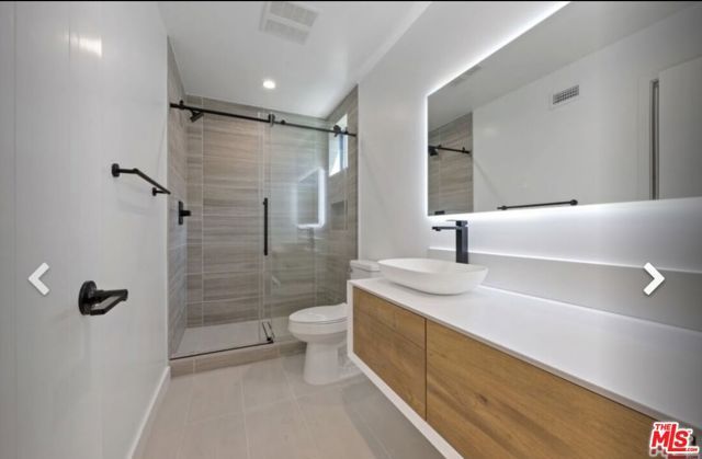 4810 Mascot Street, Los Angeles, CA 90019