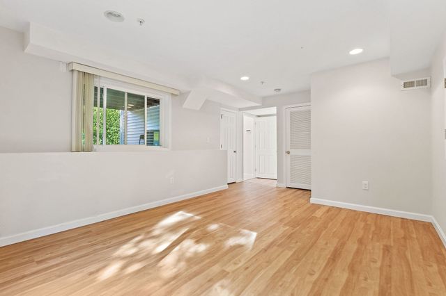 261 American Blvd 261, Ashland, MA 01721