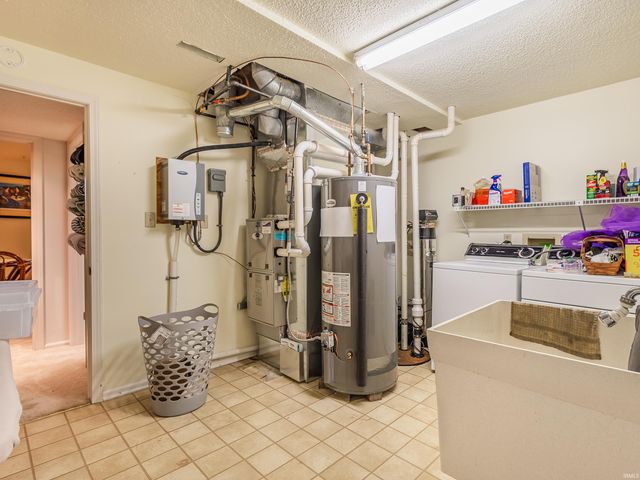 3104 Dockshire Lane, Fort Wayne, IN 46804