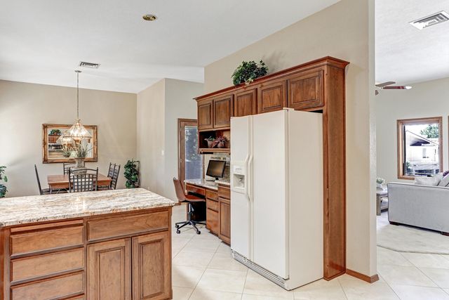 14000 Villa Sandia Place NE, Albuquerque, NM 87112