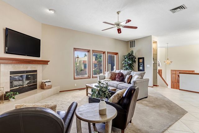 14000 Villa Sandia Place NE, Albuquerque, NM 87112