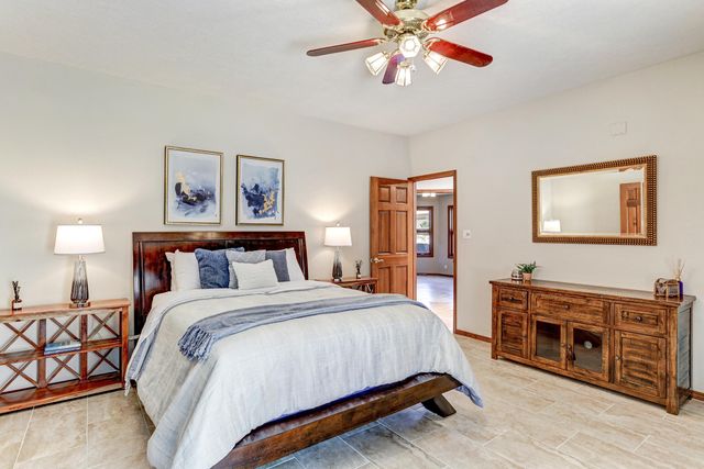 14000 Villa Sandia Place NE, Albuquerque, NM 87112