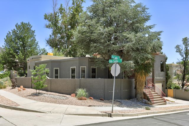 14000 Villa Sandia Place NE, Albuquerque, NM 87112