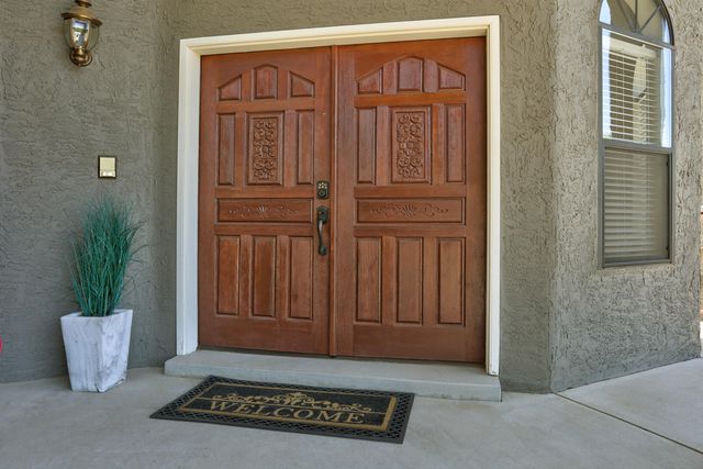 14000 Villa Sandia Place NE, Albuquerque, NM 87112
