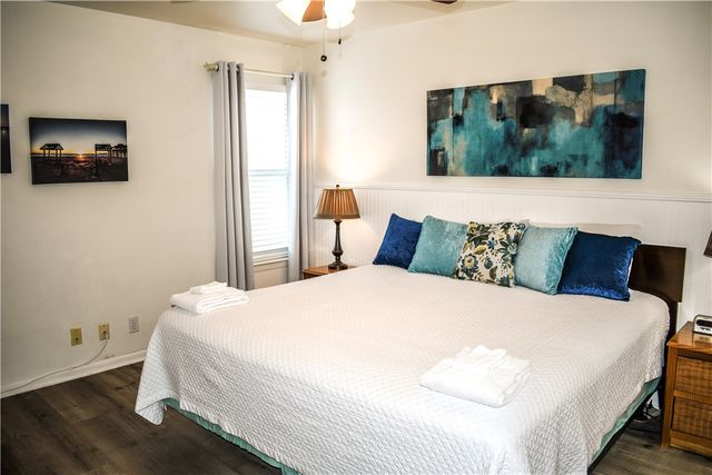 15005 Windward Dr 214, Corpus Christi, TX 78418