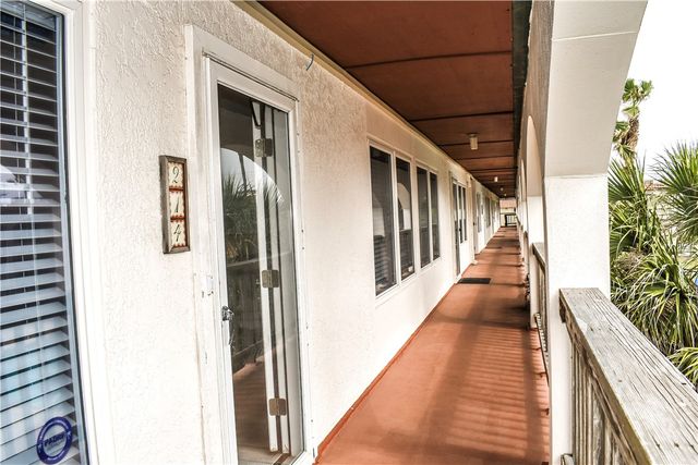 15005 Windward Dr 214, Corpus Christi, TX 78418