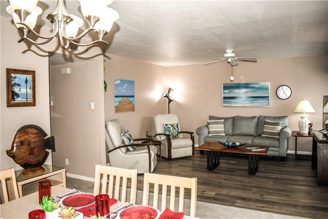 15005 Windward Dr 214, Corpus Christi, TX 78418