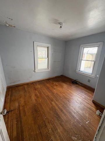 1116 Hall Avenue, West Saint Paul, MN 55118