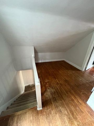 1116 Hall Avenue, West Saint Paul, MN 55118