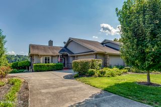 128 Bokoshe Circle, Loudon, TN 37774