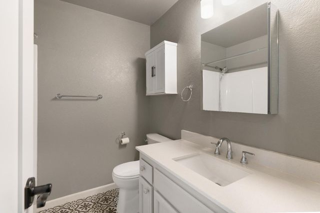 3158 Oxford Rd, Cameron Park, CA 95682