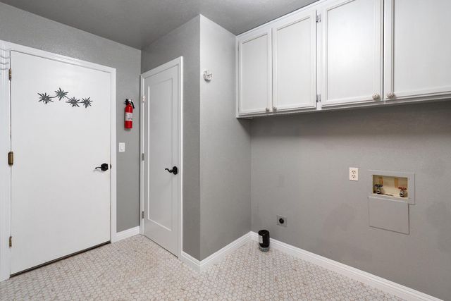 3158 Oxford Rd, Cameron Park, CA 95682