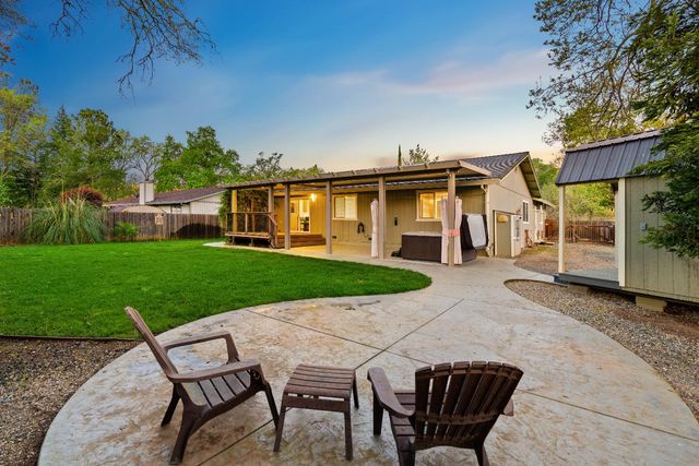 3158 Oxford Rd, Cameron Park, CA 95682