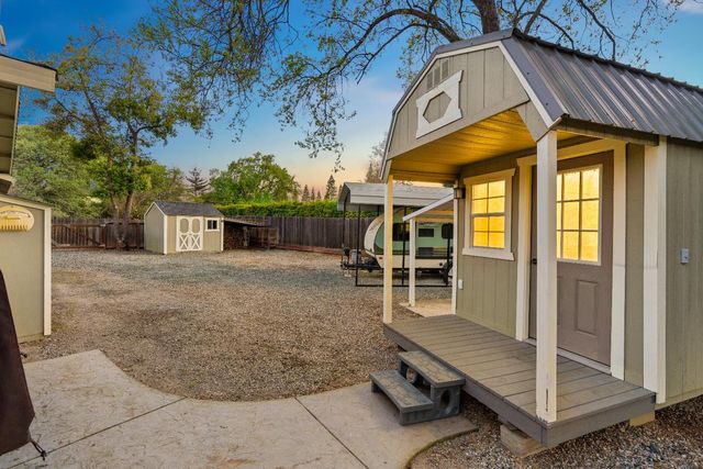 3158 Oxford Rd, Cameron Park, CA 95682