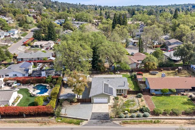 3158 Oxford Rd, Cameron Park, CA 95682