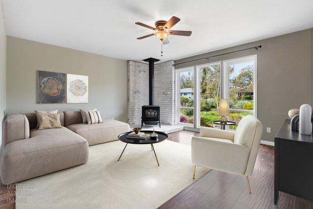 3158 Oxford Rd, Cameron Park, CA 95682