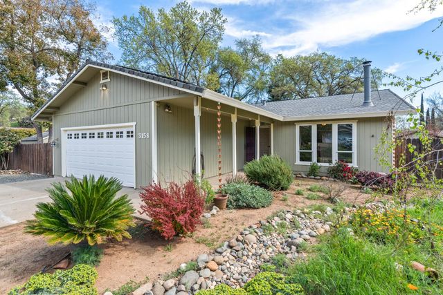 3158 Oxford Rd, Cameron Park, CA 95682