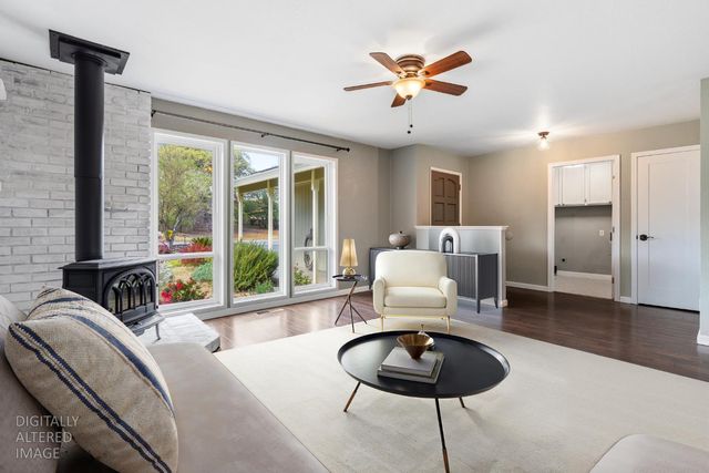 3158 Oxford Rd, Cameron Park, CA 95682