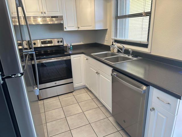 2711 N Highway A1a C, Hutchinson Island, FL 34949