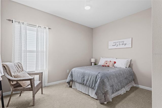 17852 NW 172ND AVENUE, Alachua, FL 32615