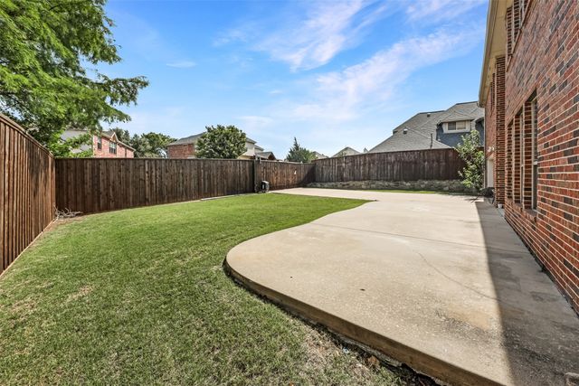 5501 Blazing Star Road, Frisco, TX 75036