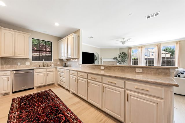 5501 Blazing Star Road, Frisco, TX 75036