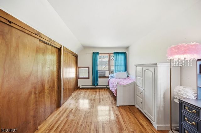 138 Overlook Dr, Montague Twp., NJ 07827