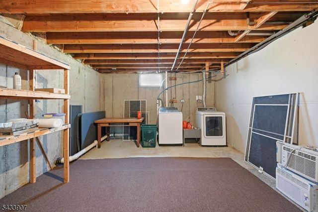 138 Overlook Dr, Montague Twp., NJ 07827