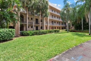 4760 Lucerne Lakes Boulevard W 105, Lake Worth, FL 33467