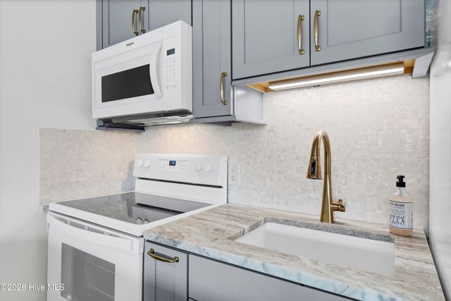 15 Nathan Street Unit 104, Wrightsville Beach, NC 28480