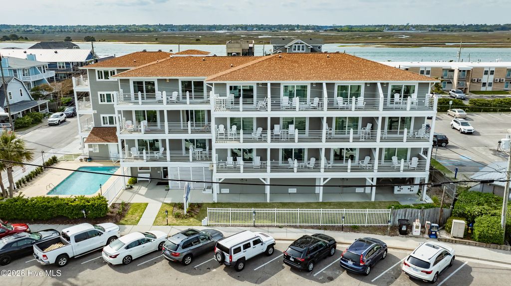 15 Nathan Street Unit 104, Wrightsville Beach, NC 28480