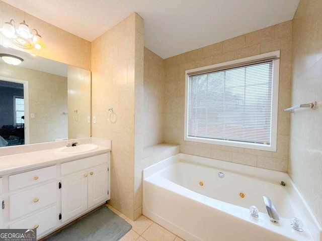 2950 Mandy Court, Jonesboro, GA 30236