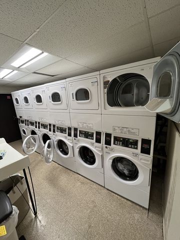 8 Garrison Street 512, Boston, MA 02116