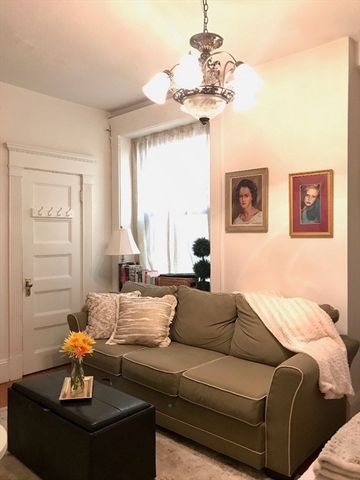 8 Garrison Street 512, Boston, MA 02116