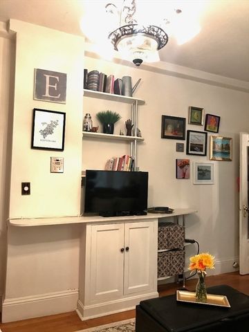 8 Garrison Street 512, Boston, MA 02116