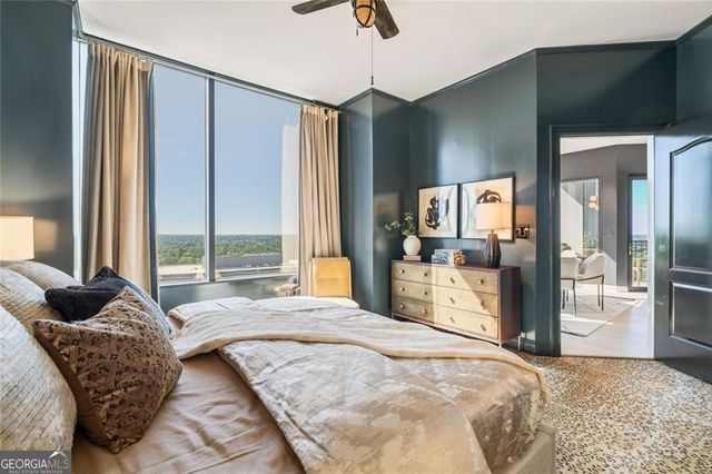 2828 Peachtree Road NW 1401, Atlanta, GA 30305