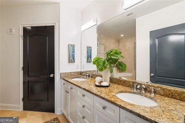 2828 Peachtree Road NW 1401, Atlanta, GA 30305