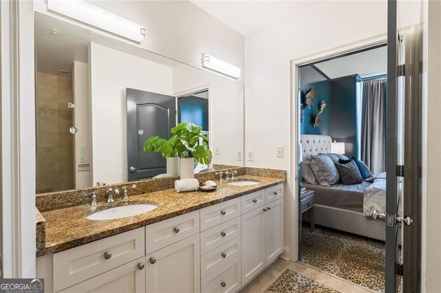 2828 Peachtree Road NW 1401, Atlanta, GA 30305