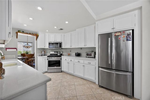 28603 Greenwood, Castaic, CA 91384