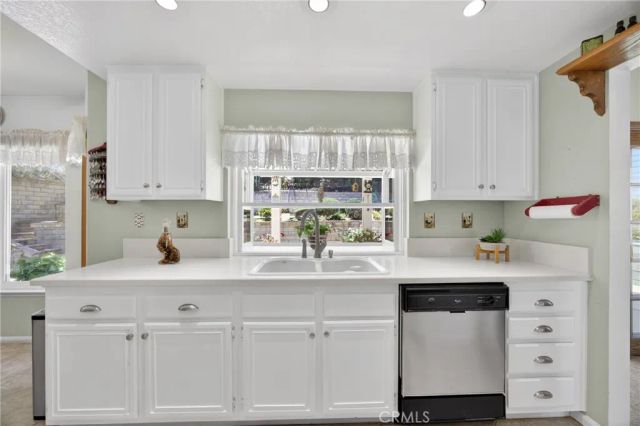 28603 Greenwood, Castaic, CA 91384