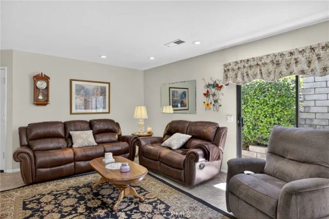 28603 Greenwood, Castaic, CA 91384