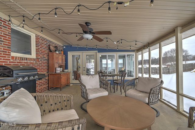 5428 Odd Fellow Road, Kingsport, TN 37664