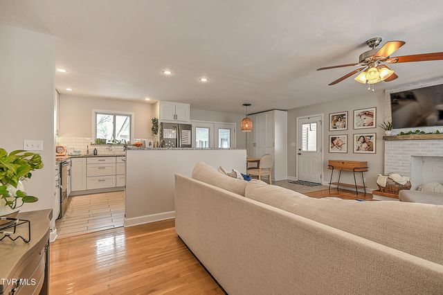 5428 Odd Fellow Road, Kingsport, TN 37664