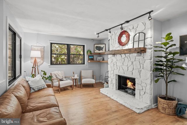 22 BRANTLEY WAY, Sicklerville, NJ 08081