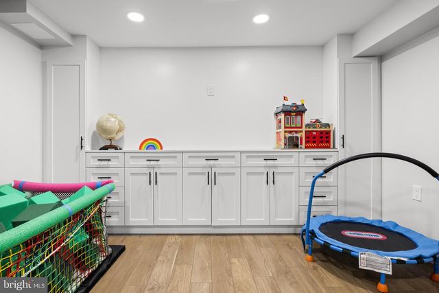 22 BRANTLEY WAY, Sicklerville, NJ 08081