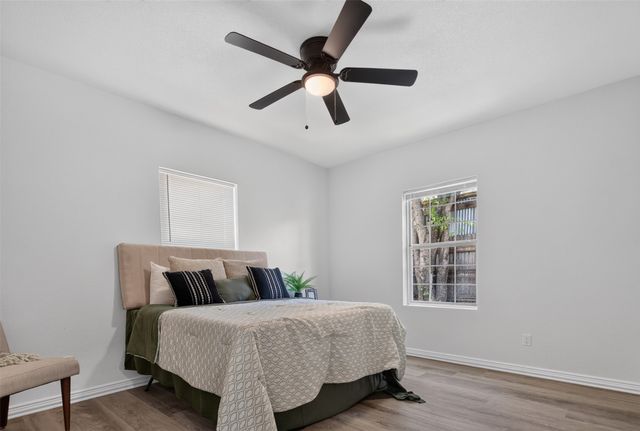 2825 Avenue I, Fort Worth, TX 76105